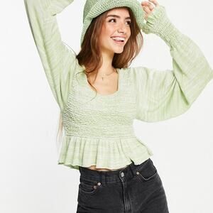 FREE PEOPLE FREE SPIRIT GREEN BLOUSE WITH SHIRRING BRAND NEW WITH TAGS SMALL
